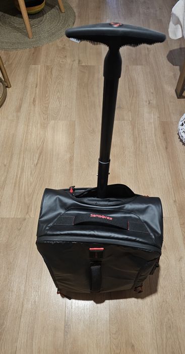 Mala/mochila Samsonite Paradiver Light - de viagem com rodas e alças64750933784833123