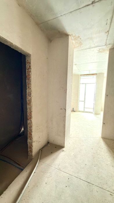 ЖК Бережанський 71 кв.м. під ваш ремонт, 3 окремі кімнати при бажанні