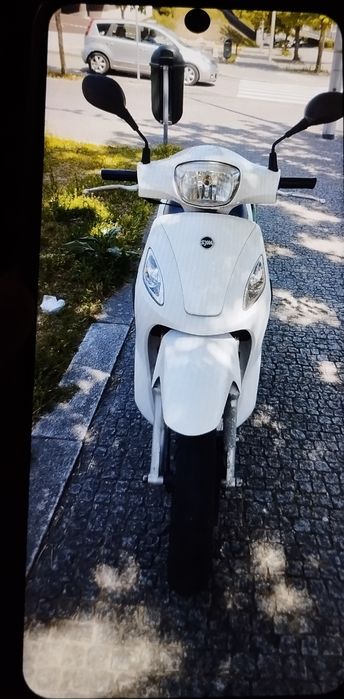 Moto sym 125 cc Em bom estado.