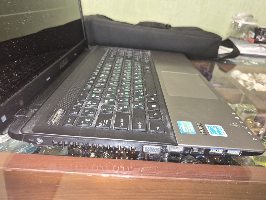 Продам ноутбук ASUS