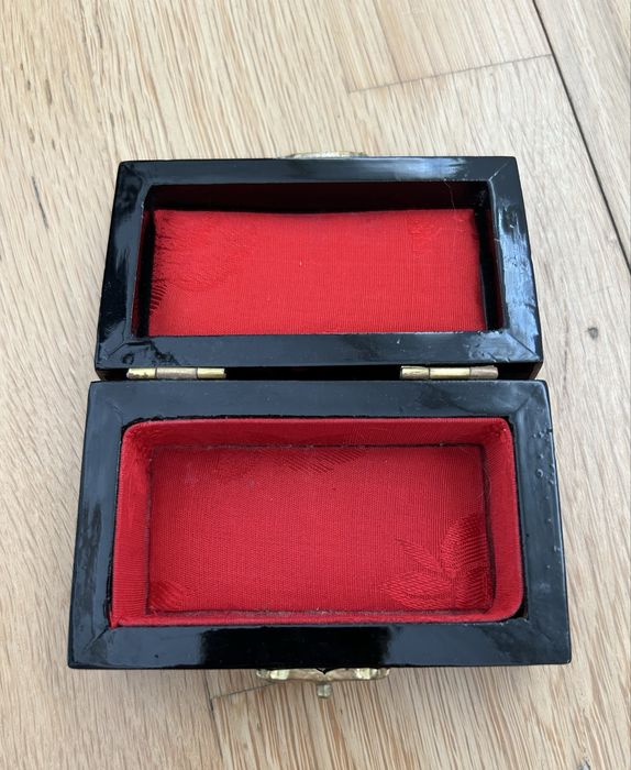 Caixa em laca - caixa jóias