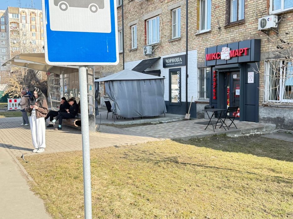 Здам в оренду фасадне приміщення у Вишневому прямо на переїзді