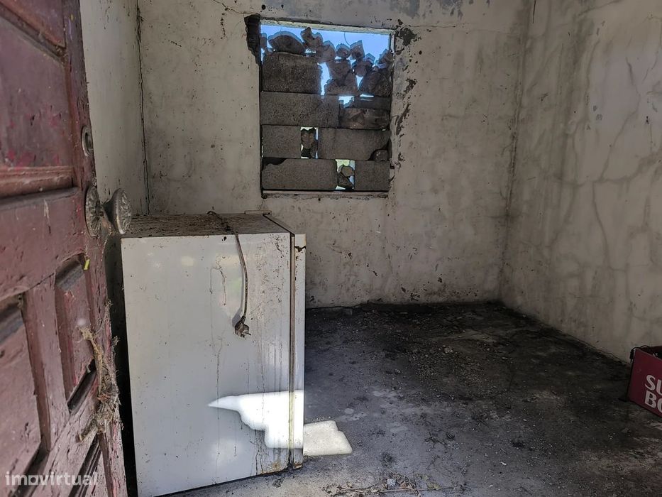 Casa para Restauro em Boivães – Ponte da Barca
