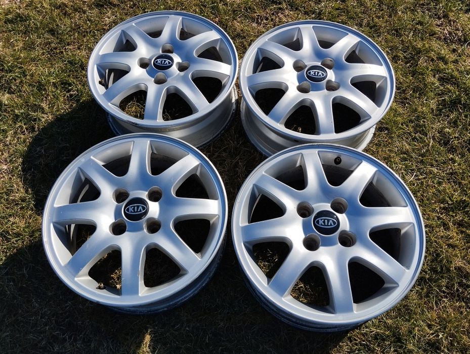 Felgi Kia 16" 4x114,3 6J ET43 komplet
