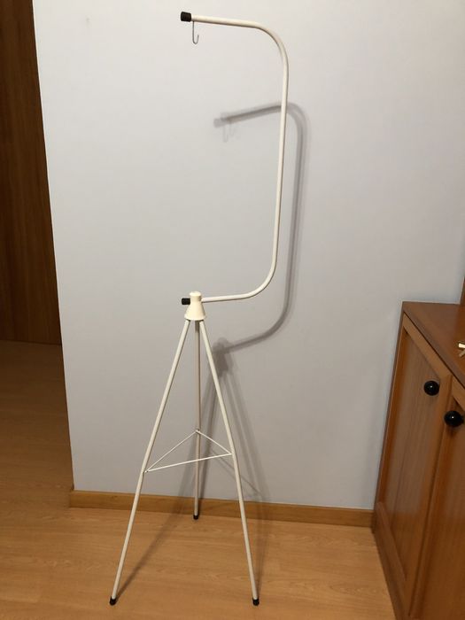 Suporte de gaiola de passaros