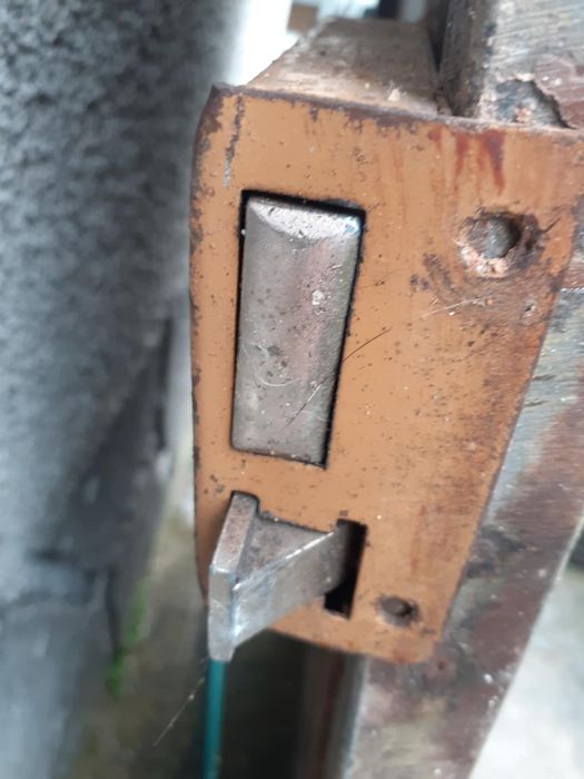 Porta de ferro completa