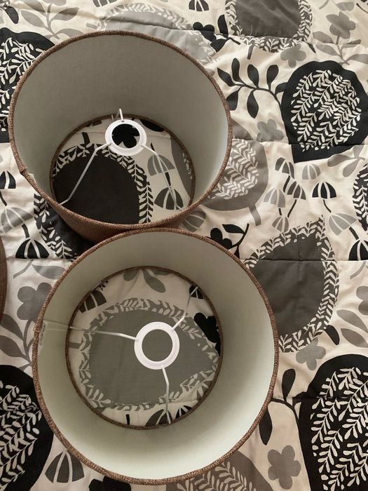 Abajures teto e mesa cabeceira