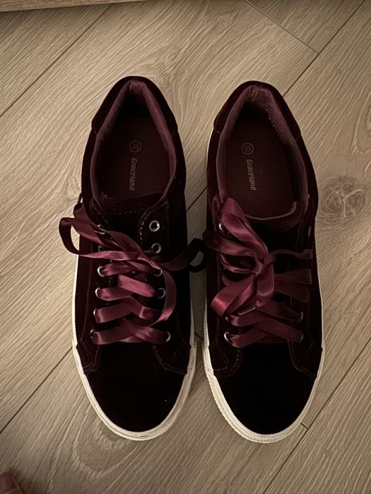 bordowe welurowe trampki 39