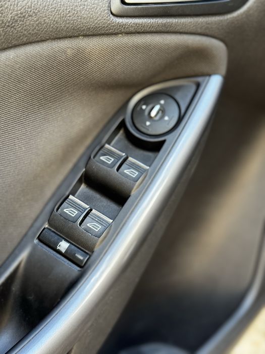 Ford Focus 3 TITANIUM!!