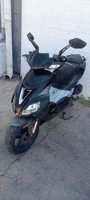 Scooter Aprilia Sr50