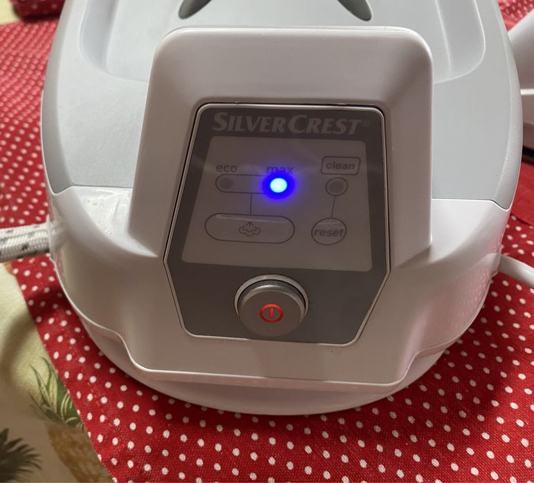 Ferro engomar a vapor