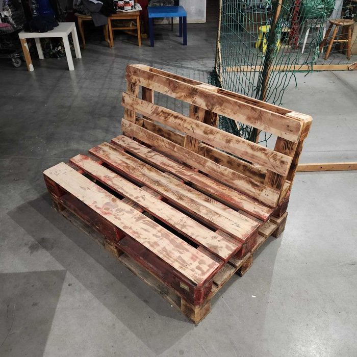 Solidna sofa z europalet, opalana. Idealna na taras/balkon!(8 szt.)