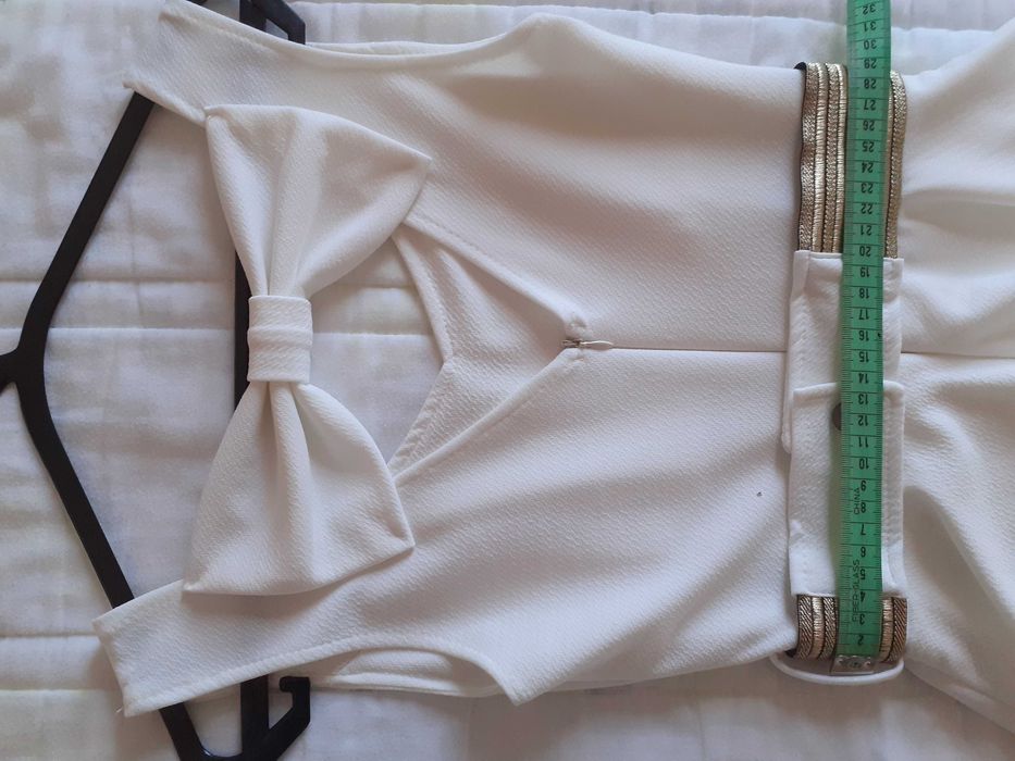 Vestido branco pelpum