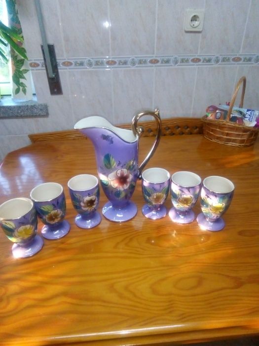 Conjunto de jarra com 6 copos