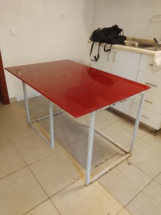 Secretaria com Tampo em Vidro