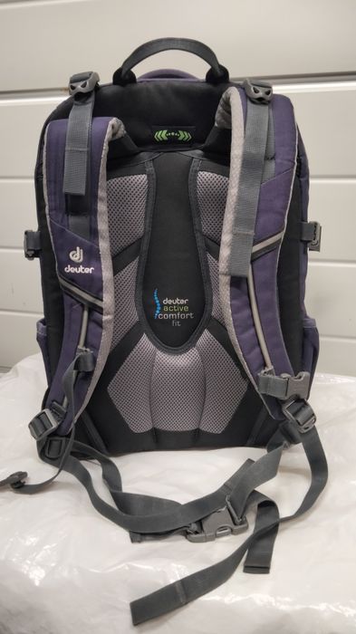 Plecak firmy DEUTER z funkcją na rower