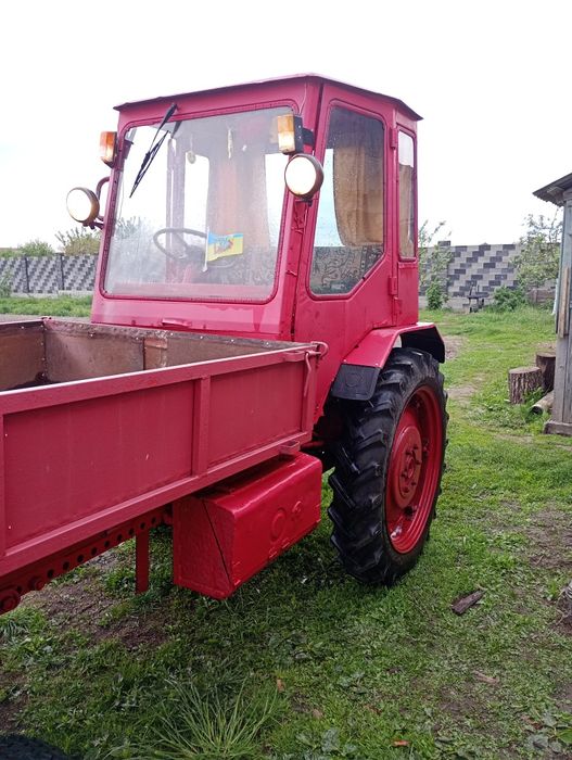 Продам трактора вробочом стані