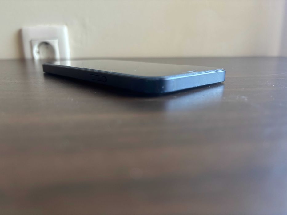 iPhone 12 Preto Desbloqueado