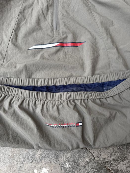 Анорак Tommy Hilfiger