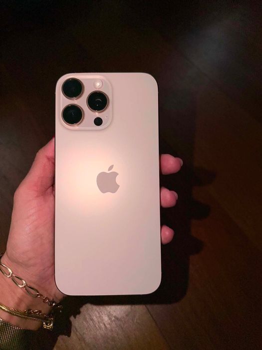 Telefon iPhone 16 pro max
