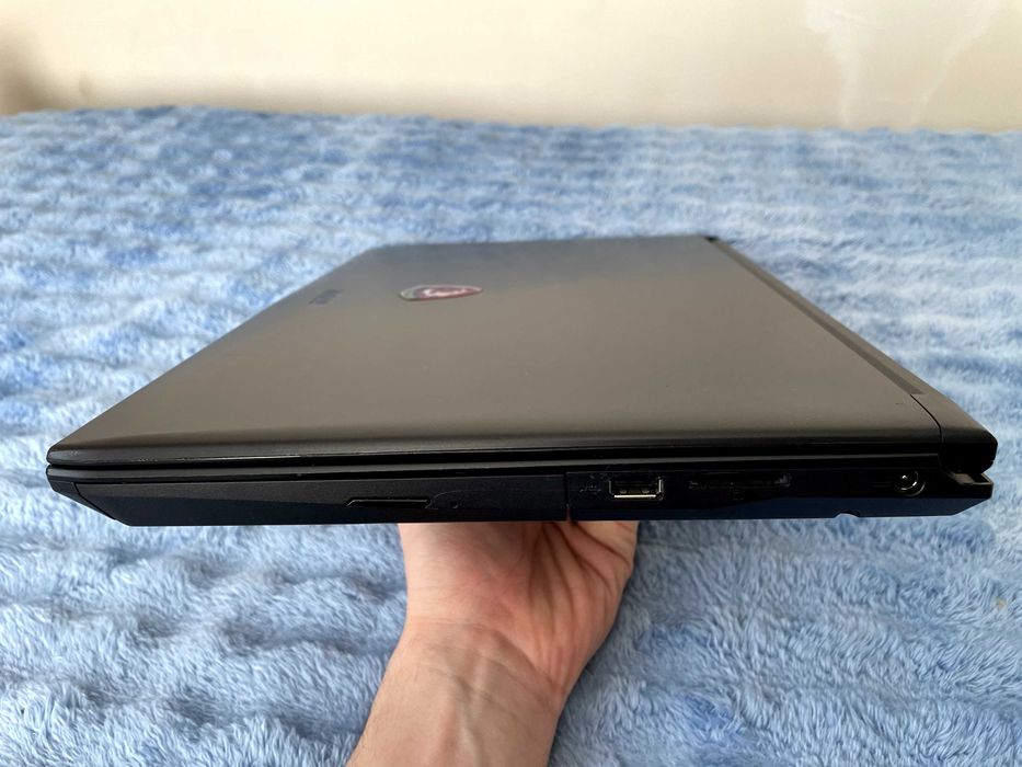 Ігровий ноутбук MSI GL62