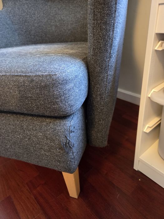Cadeirao IKEA cinza