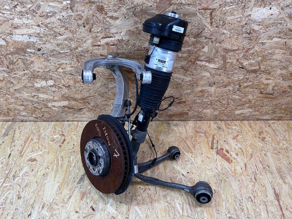 BMW X5 G05 X6 G06 X7 G07 Цапфа ліва права передня підвіска