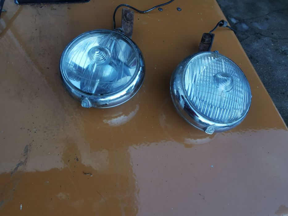 2 faróis Marchel