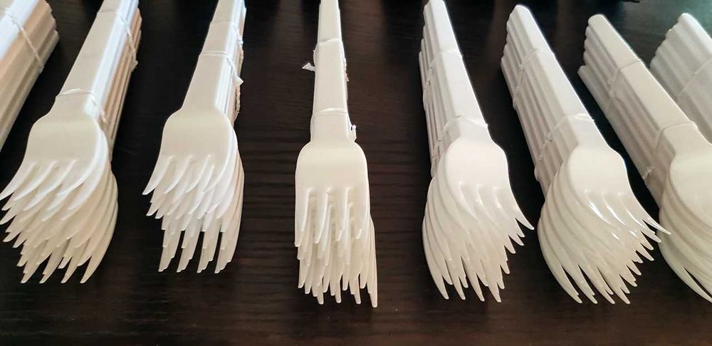 225 black and white plastic forks425560893052702725