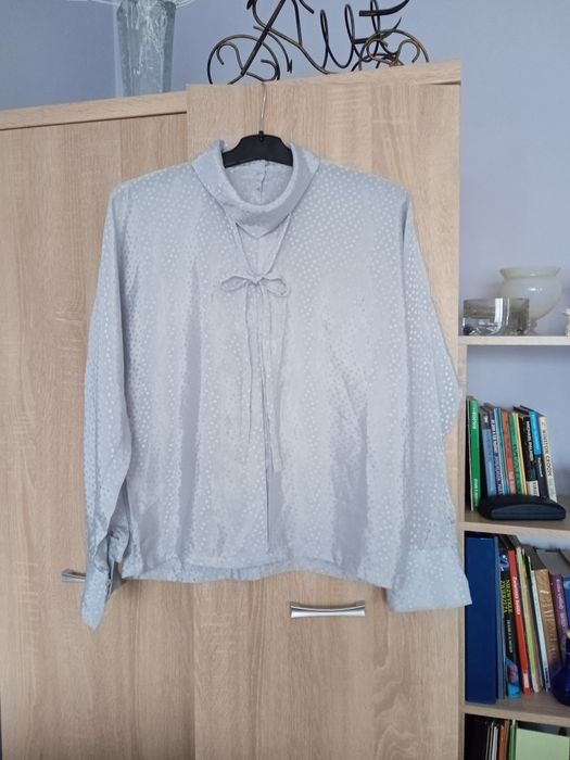 Szara elegancka bluzka XL-XXL lekko połyskująca