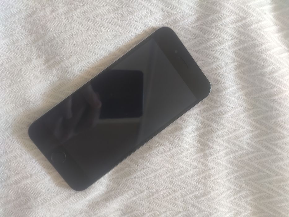 !!Срочно!!Продам iPhone 6 АКБ 95%