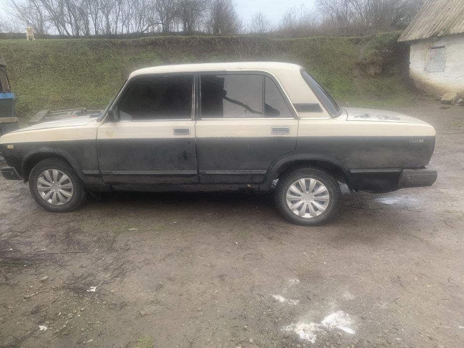 Продам ваз 2107 1.7