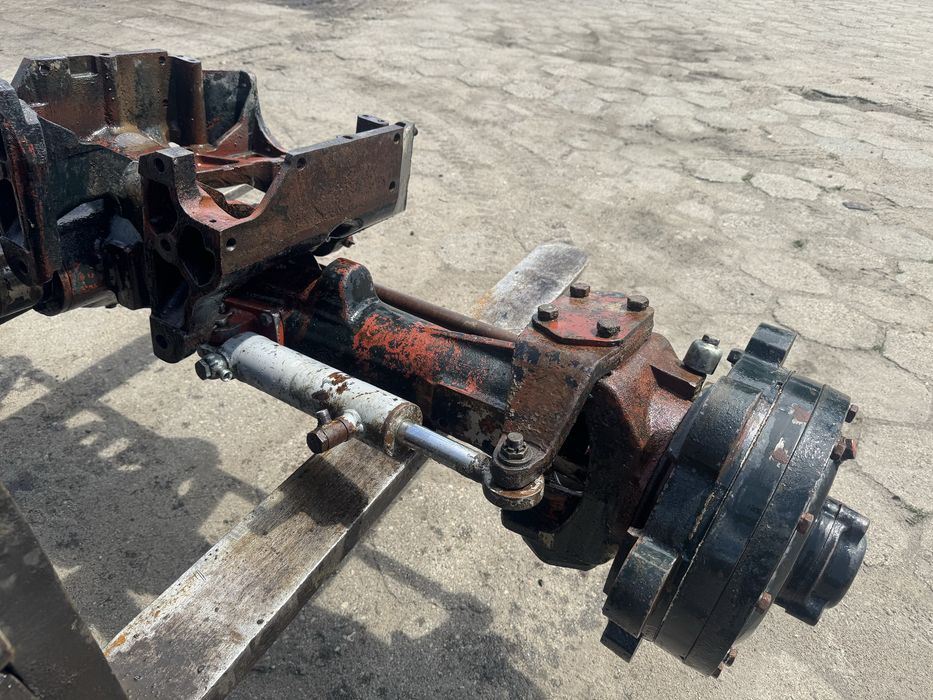 Przedni napęd Ursus Zetor 912/1222/8011/12145 Oś napędowa Nowy Typ