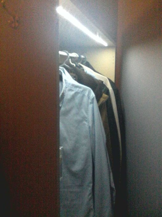 Roupeiro ripado nas costas