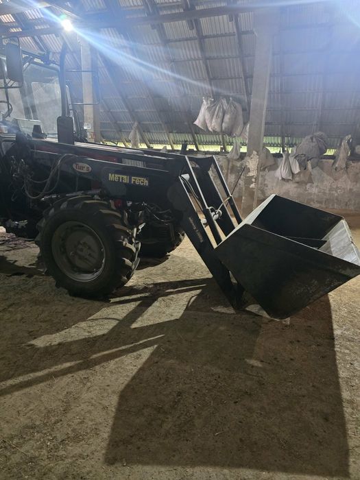 Фронтальний навантажувач КУН мтз