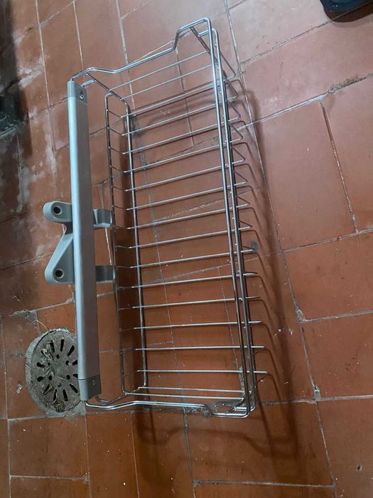 Gaveta retrátil para interior de móveis