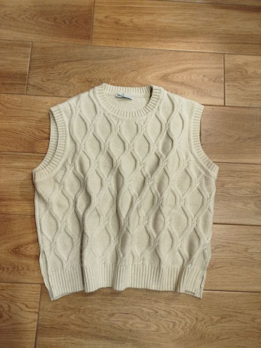 Жилет жіночий  Zara ,wool