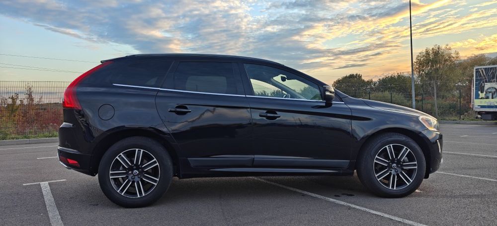 Продам Volvo xc60  т5