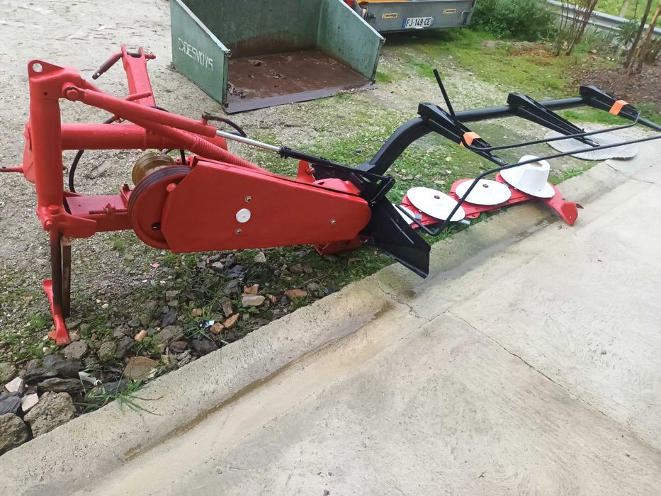 Gadanheira kuhn gmd 44