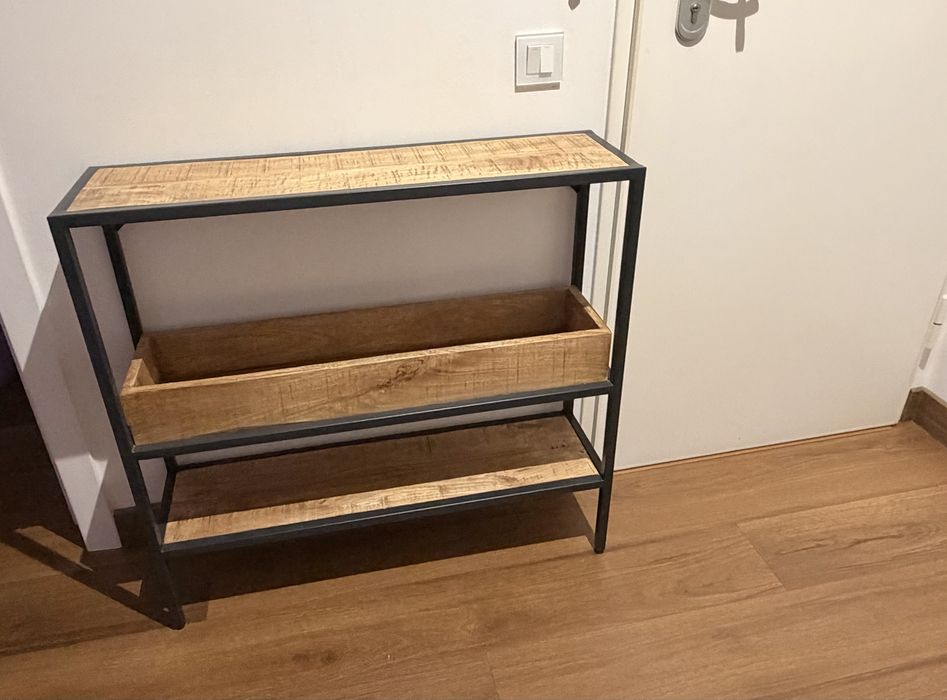 Consola de madeira  -como nova