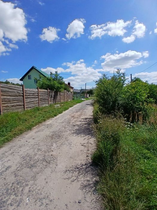 Продаж ділянки 10 соток під будівництво в Обарові!