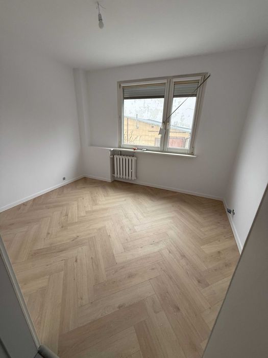 sprzedam mieszkanie- 3 pokoje, parter- Os Korczaka