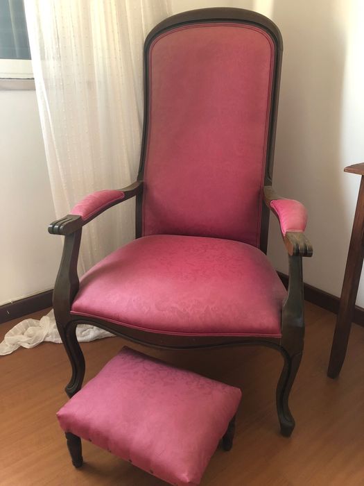 Cadeirão com tecido impermeável