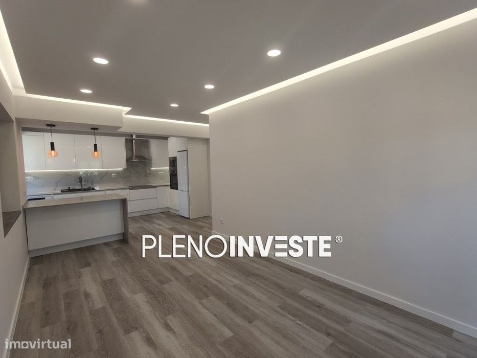 T2 totalmente remodelado em Corroios