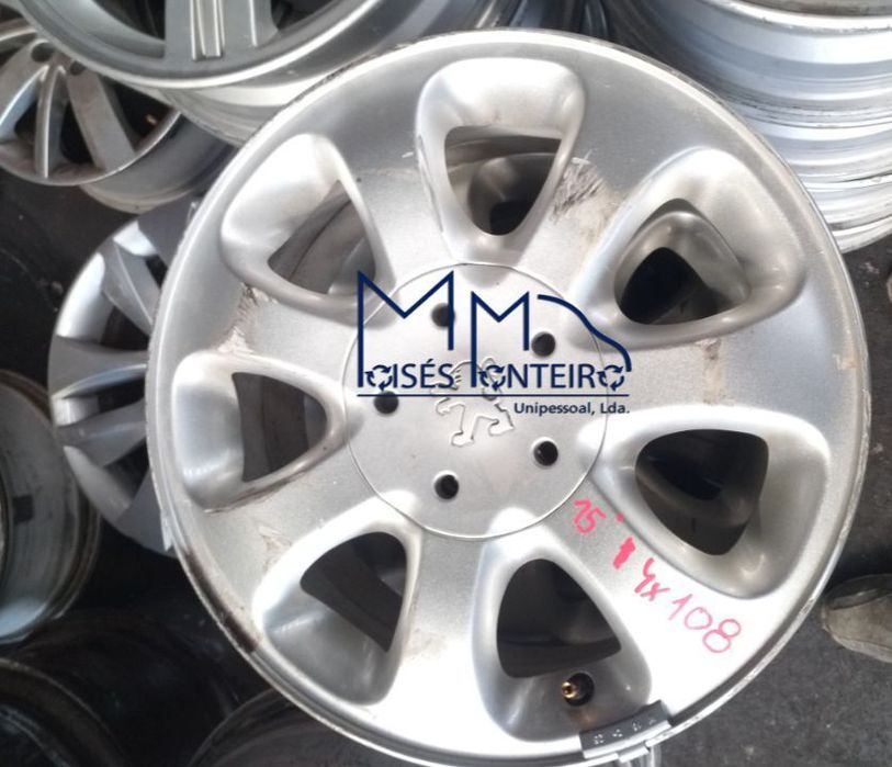 Jantes usadas 15 4x108 PSA