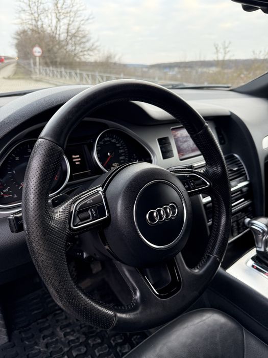 Audi Q7 S-line свіжопригнана