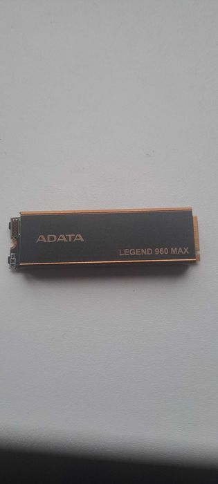 Dysk 2TB Adata legend 960 max