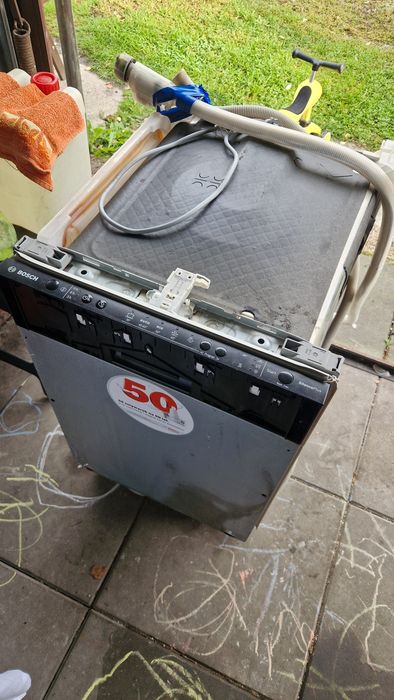Uszkodzona zmywarka Bosch SPV50E00EU/21