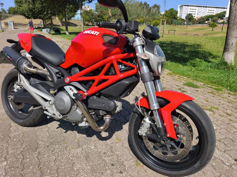 Ducati Monster  696 25 Kw