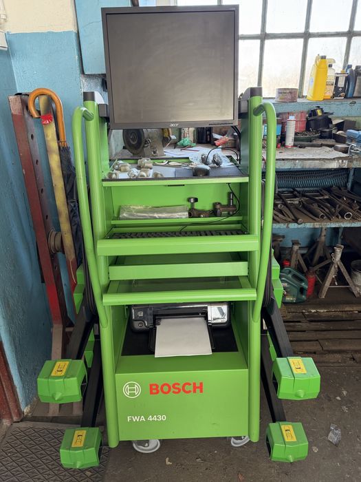 Maszyna do zbieżnosci bosch FWA 4430